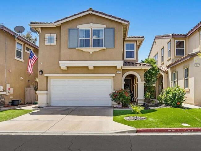 Building Photo - Stylish 3BR Home in Santee | Solar | Garage | Resort-Style Amenities