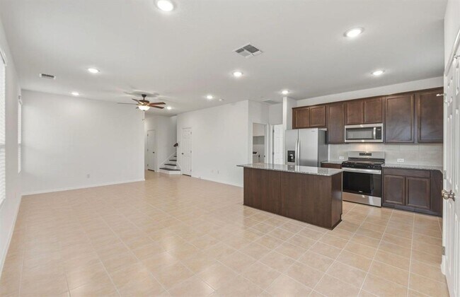 545 Henry Milton Rd