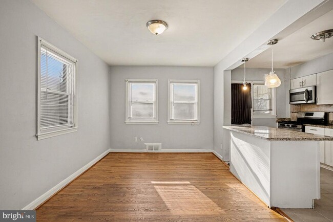 Photo - 1123 Elbank Ave