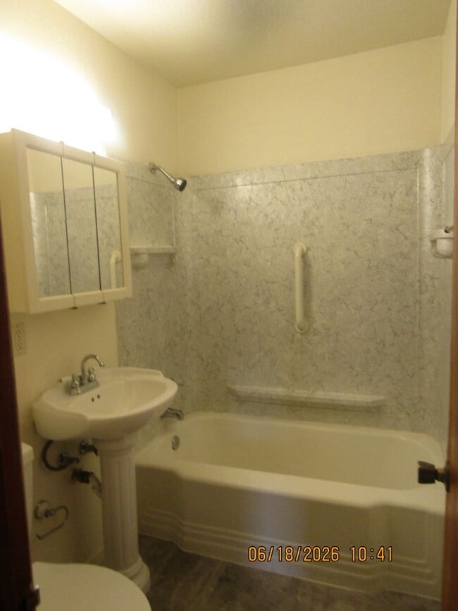 Photo - Charming 2-Bedroom Home in Northwest Lawton