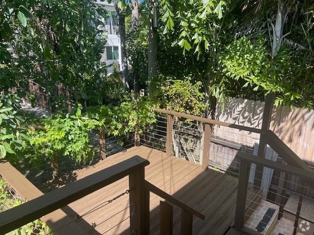 Building Photo - 1625 NE 3rd Ct Unit 3 Rental