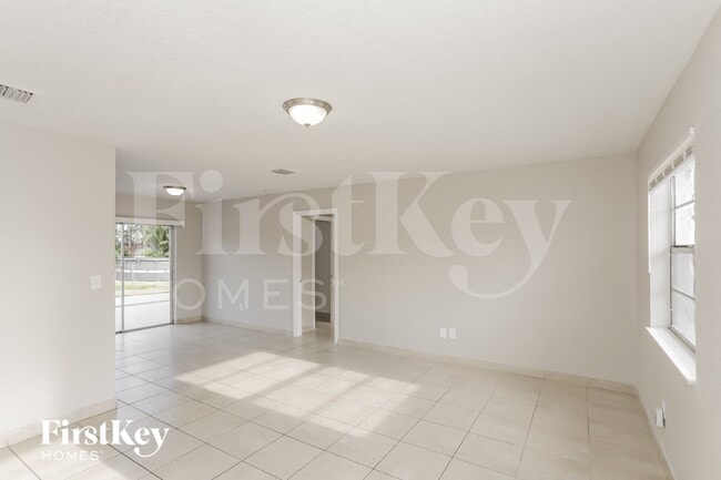 Photo - 18931 NW 33rd Pl