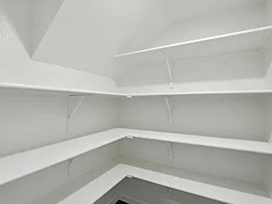 Photo - 233 Berthe Ct