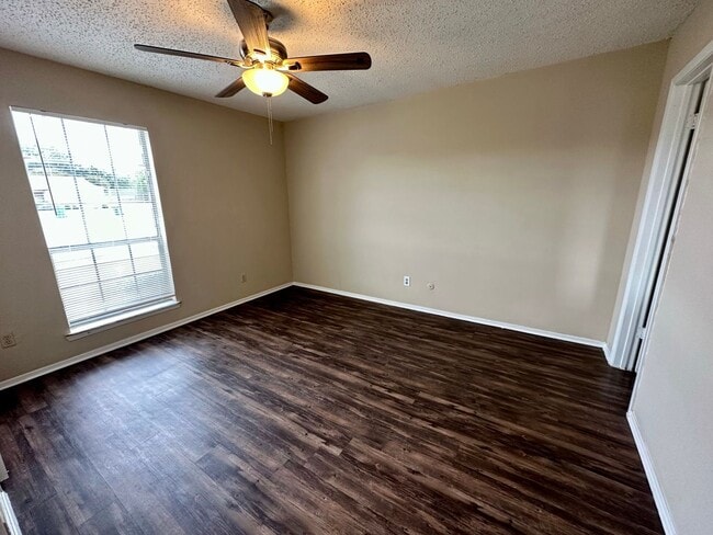 201-203 Gruver Circle