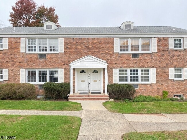 Photo - 143 Ridge Rd Condo