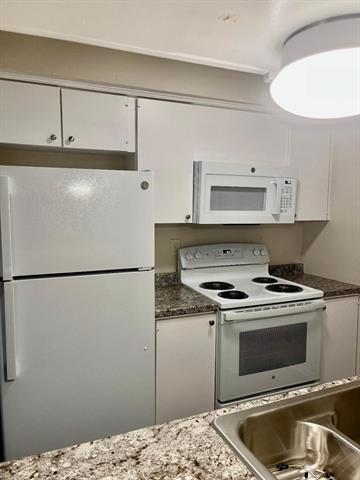 Photo - 4851 Cedar Springs Rd Unit 391