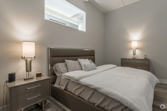 1 Bed/ 1 Bath at The Huffman