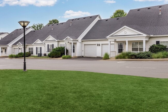 Building Photo - The Village of Western Reserve Apartments