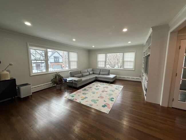 Photo - 44 Rolling Ln