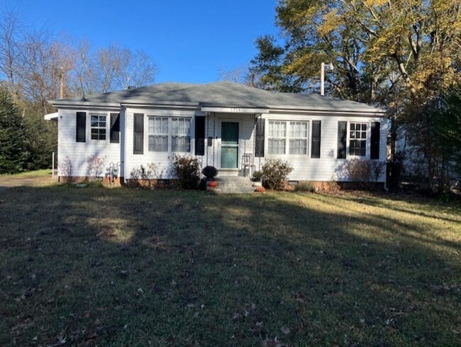 Building Photo - 1314 Marshall St