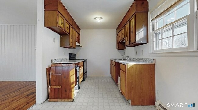 Photo - 107 Chestnut St