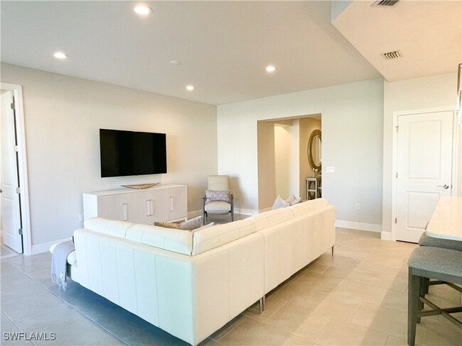 Photo - 2555 Seychelles Dr Unit 402