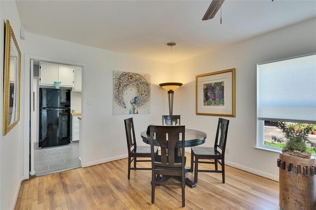 Photo - 5206 Grover Ave