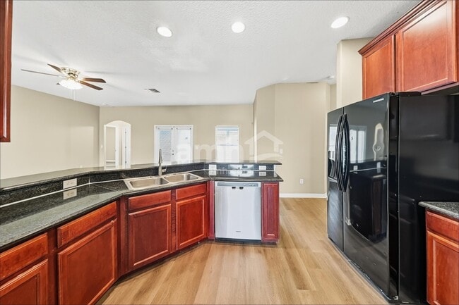 1238 Rain Lily Rd
