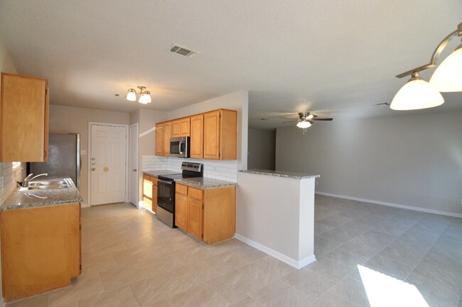 Photo - 4104 Matt Ct