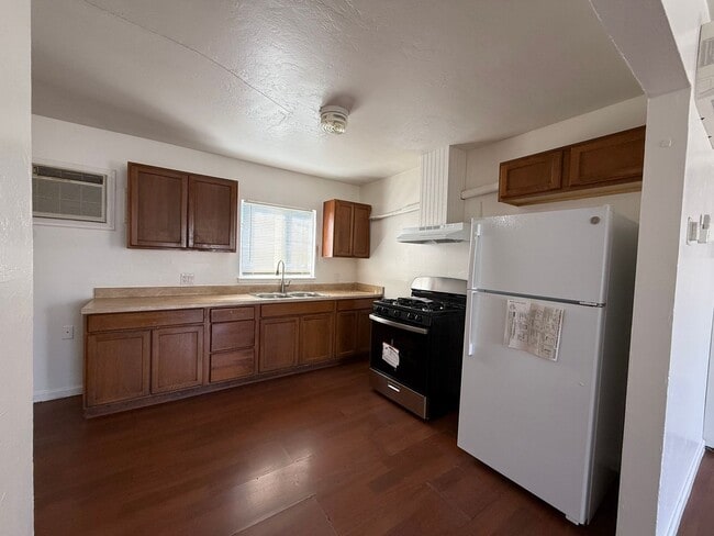 Photo - 4590-4592 73rd St, Sacramento, CA 95820 Unit 4592 73rd St