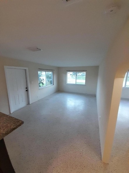 Photo - 145 SW 8th Ave