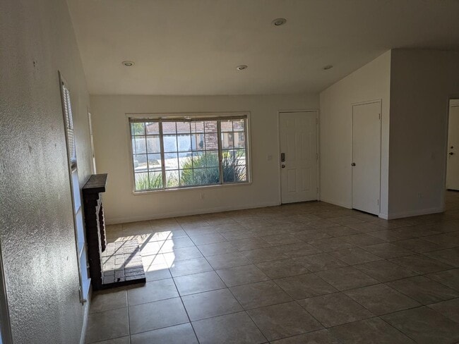 Photo - 8730 Sandhill Dr