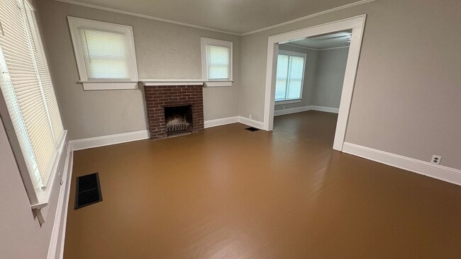 Building Photo - 4211 Campbellton Rd SW Unit 4211 Campbellton Road
