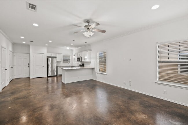 Photo - 13002 Idledale Dr