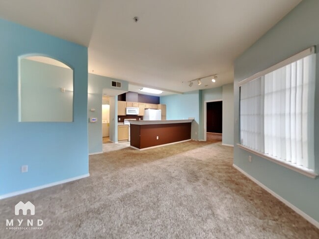 Photo - 4200 E Commerce Way Unit 812