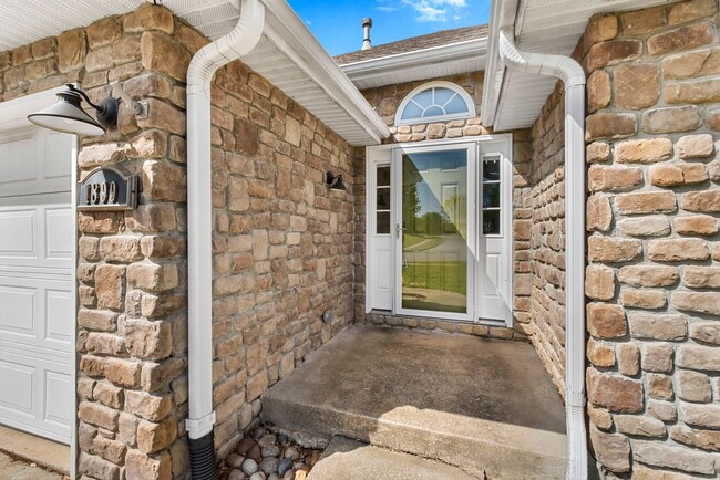 Photo - Charming 3-Bed, 2-Bath Home with 3-Car Garage & Fenced Yard