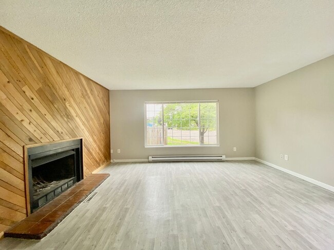 Photo - PL T OSTR01 Unit 3044