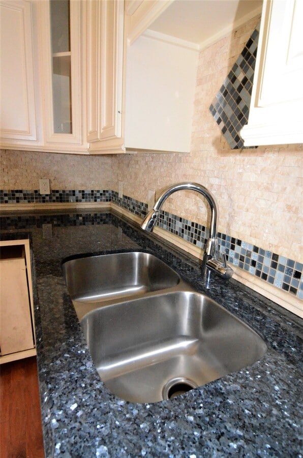 Photo - 7326 Eagle Pass St