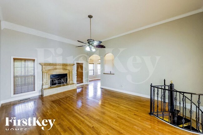 Photo - 8025 Brookhaven Ln