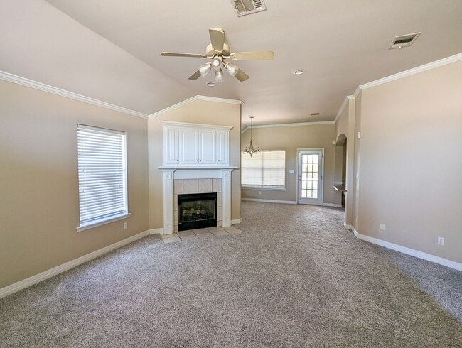Photo - Beautifully Updated Home in North Bossier – Remodeled Kitchen & Modern Finishes!