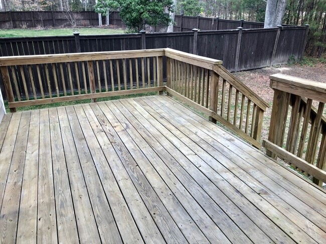 Photo - Sought after Magnolia Green