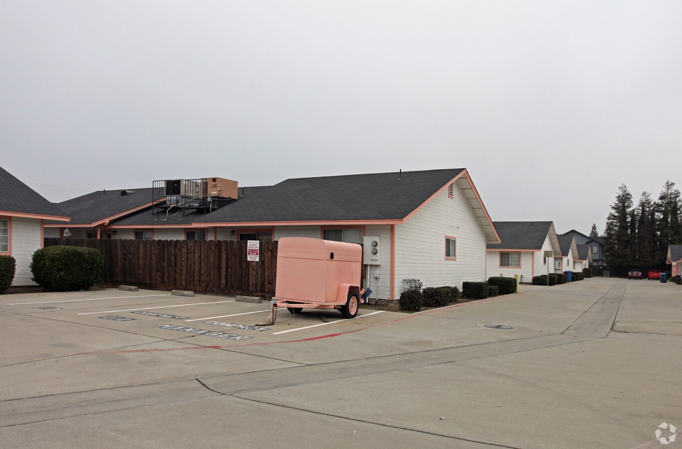 Verdenas Village - Verdenas Village Apartments