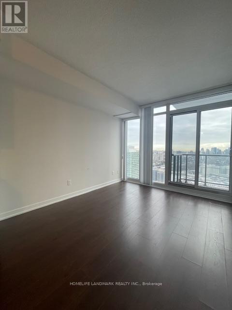 Photo - 121 McMahon Dr Unité 3307