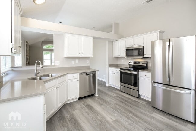 Photo - 5211 Livermore Dr