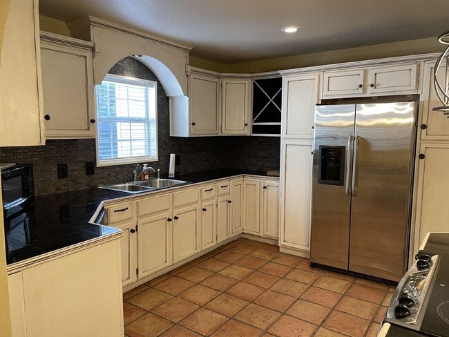 Photo - Pre Leasing for Fall 2026! 3/2 in Tech Terrace!