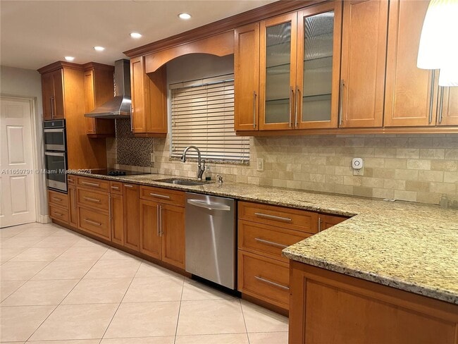 Photo - 400 Amalfi Ave