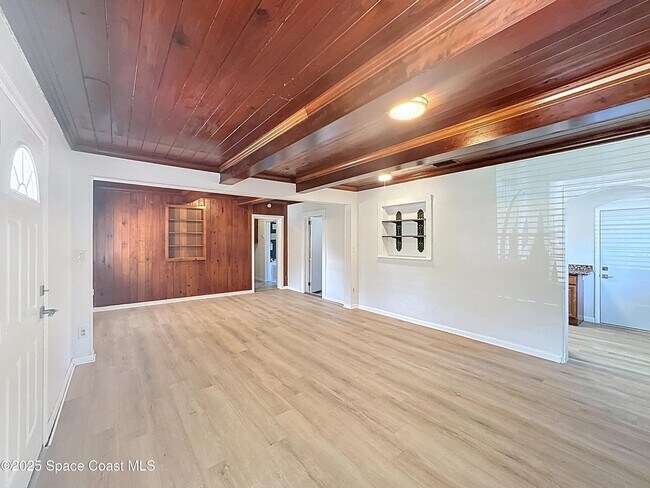 Photo - 1500 Highland Ct