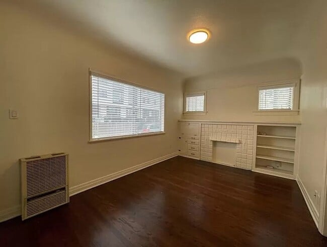 Photo - Amazing 1 Bedroom Cottage in the Heart of ...