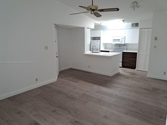Photo - 2946 S University Dr Unit 7206
