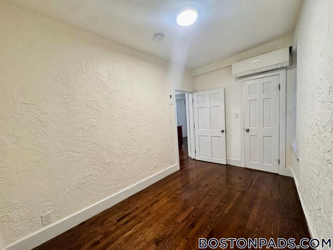 Photo - 4 Garden Ct St Unit 1C