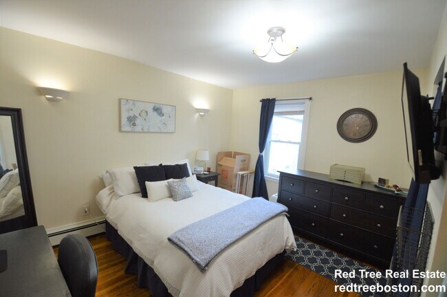 Photo - 345 Market St Unit U2