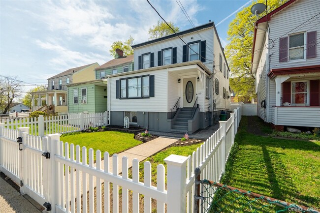 Building Photo - 109 Broadway Unit 1