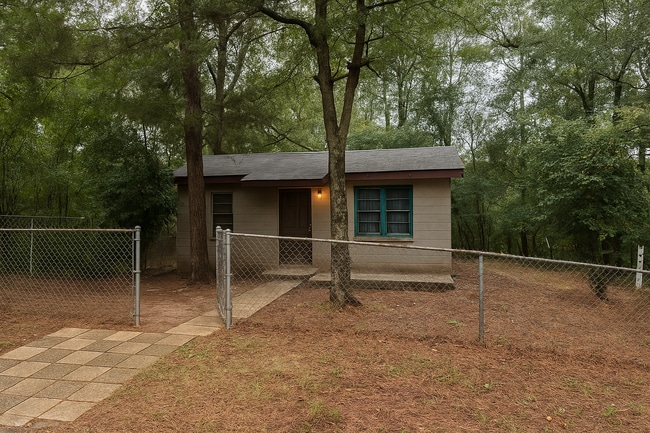 Building Photo - 1927 Lincoln St
