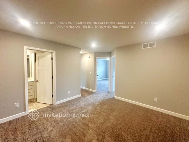 Photo - 10934 Glacier Ln N
