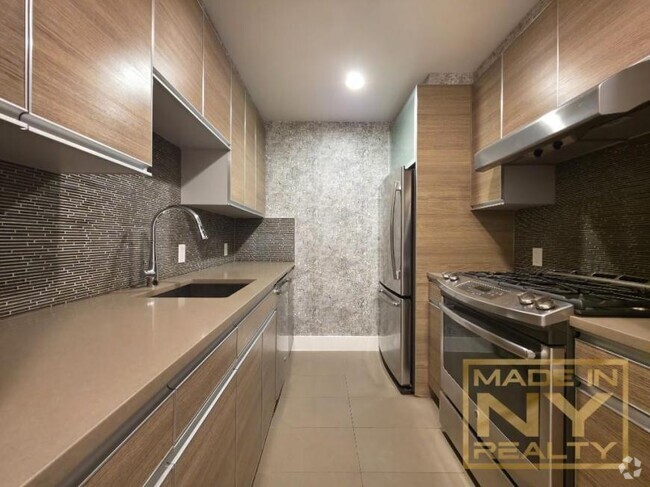 Building Photo - 1 bedroom in REGO PARK NY 11374 Unit 207 Rental