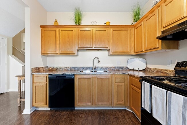 Battle Creek Village Townhomes