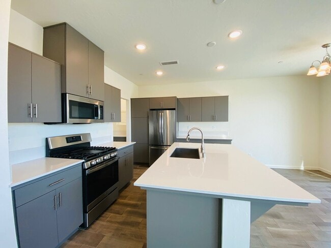 Photo - $2,395 Alluvial & Fowler, 3 Bedroom Home -...