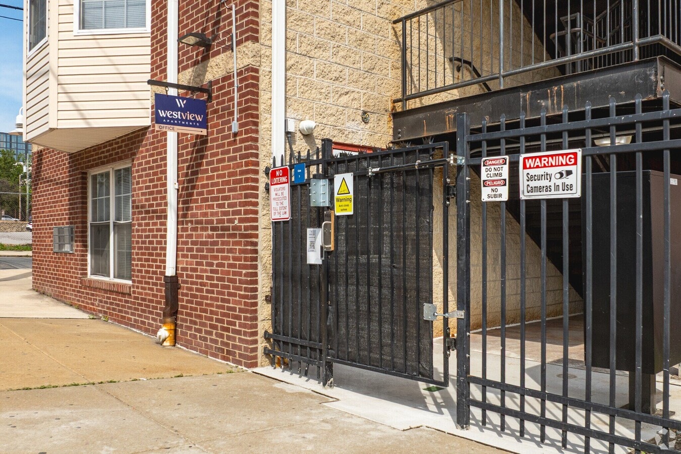 Photo - 225 W 4th St Unit A1