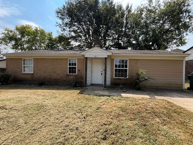 Building Photo - Renovated 3 Bedroom 1 Bath Home for Rent!