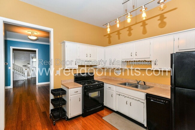 Photo - 1332A N College Ave Unidad 1332a N